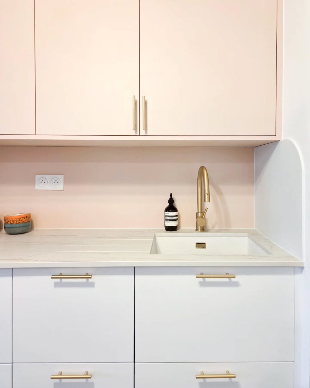 Instagram post from agence.laetitia.vermet. This post is in position 3.